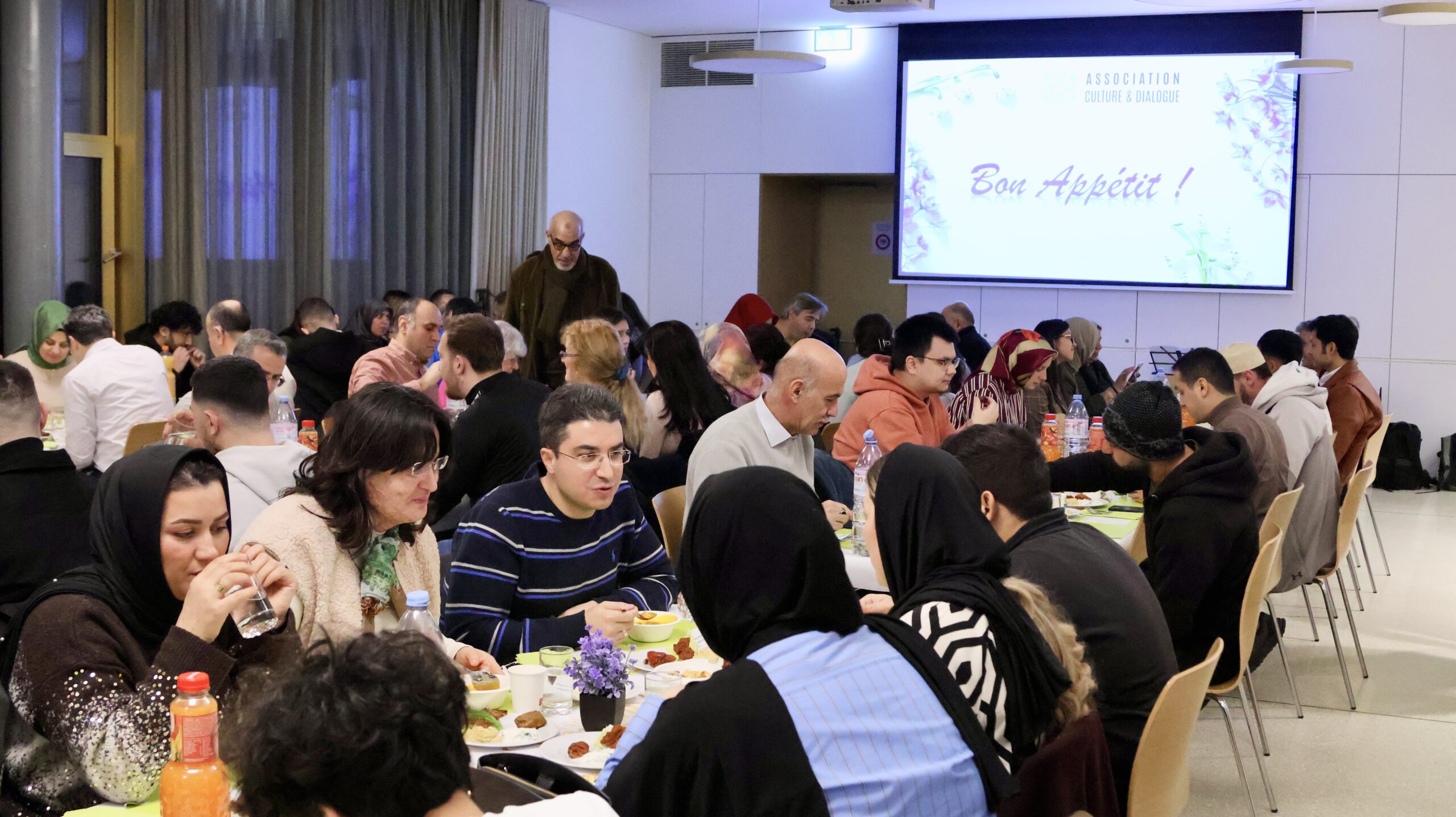 Partageons l&rsquo;esprit du Ramadan.